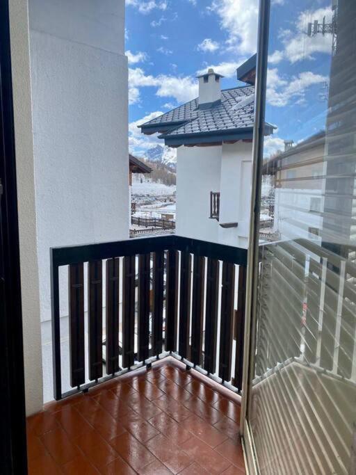 Cozy Apartment Near The Slopes Breuil-Cervinia Bagian luar foto